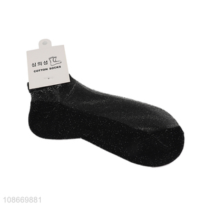 Online wholesale stylish women ankle socks shiny silver yarn socks