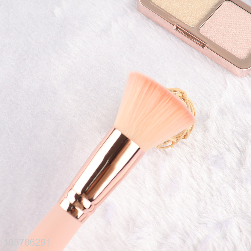 Factory price nylon bristle flat makeup brush for contour