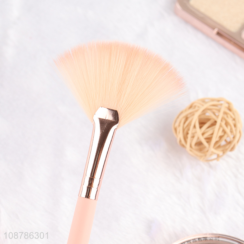 Online wholesale nylon bristle hilighter brush makeup brush