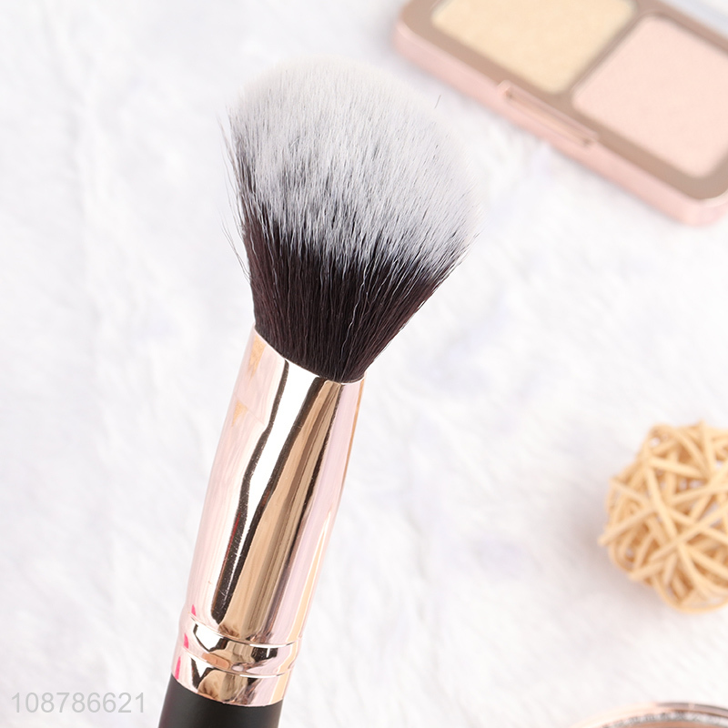 High quality nylon bristle angled makeup brush for contour