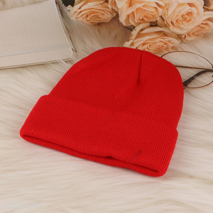 Top selling red fashionable knitted hat beanies hat wholesale