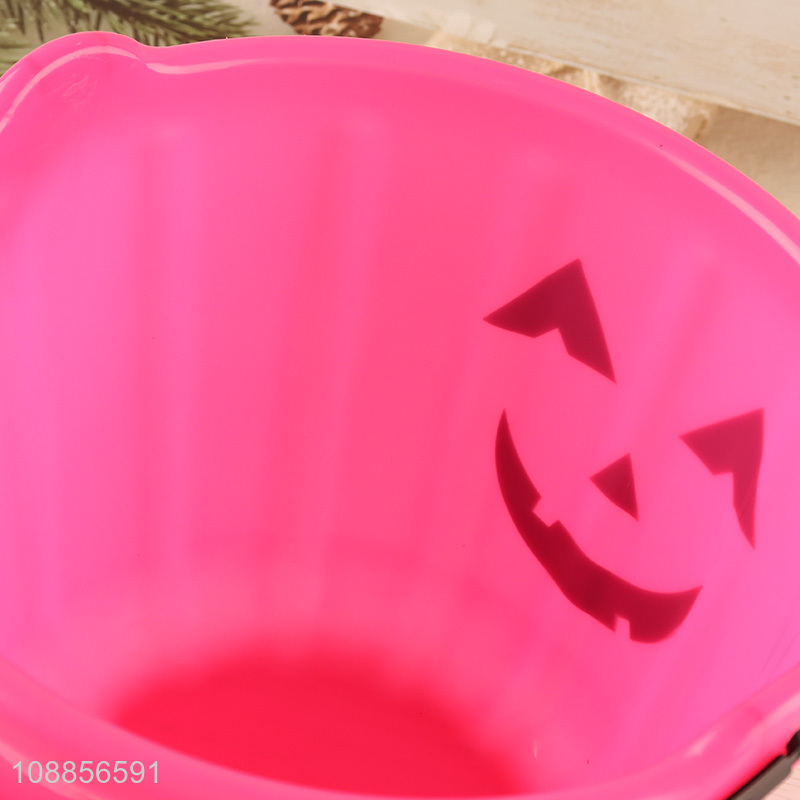 Online wholesale plastic Halloween pumpkin candy bucket with handle
