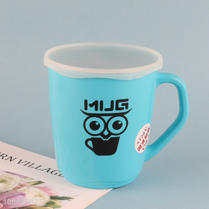 Wholesale Cartoon Printed Plastic Water Cup with Lid for Kids