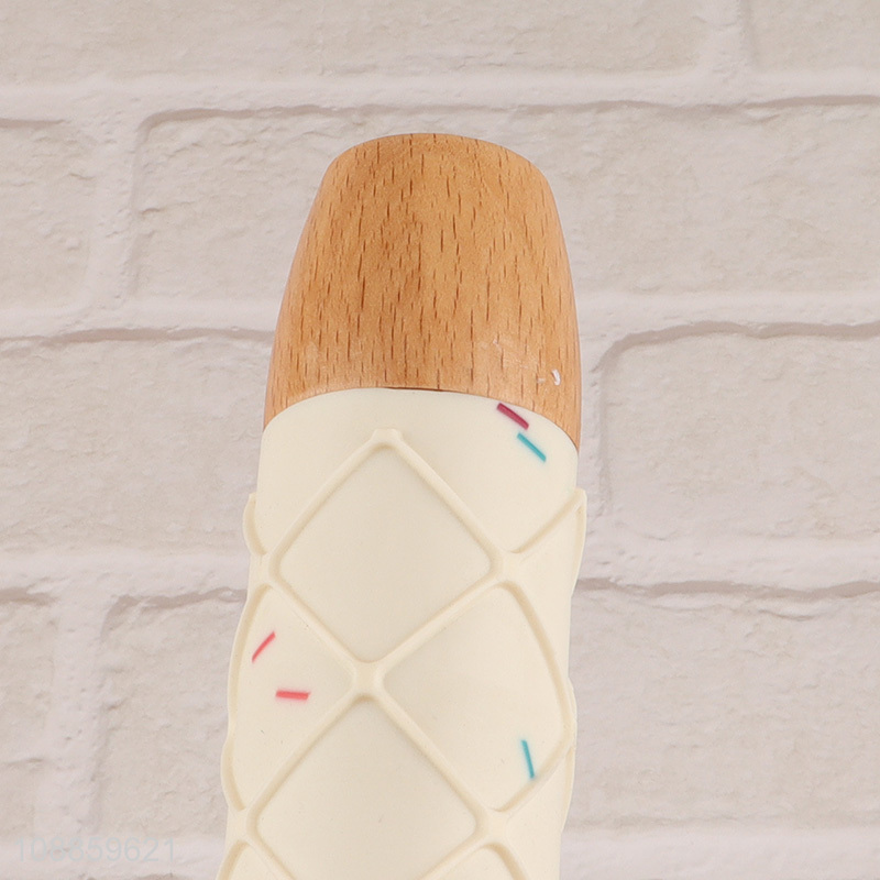 Yiwu market cookies embossing pastry dough rolling pin for sale