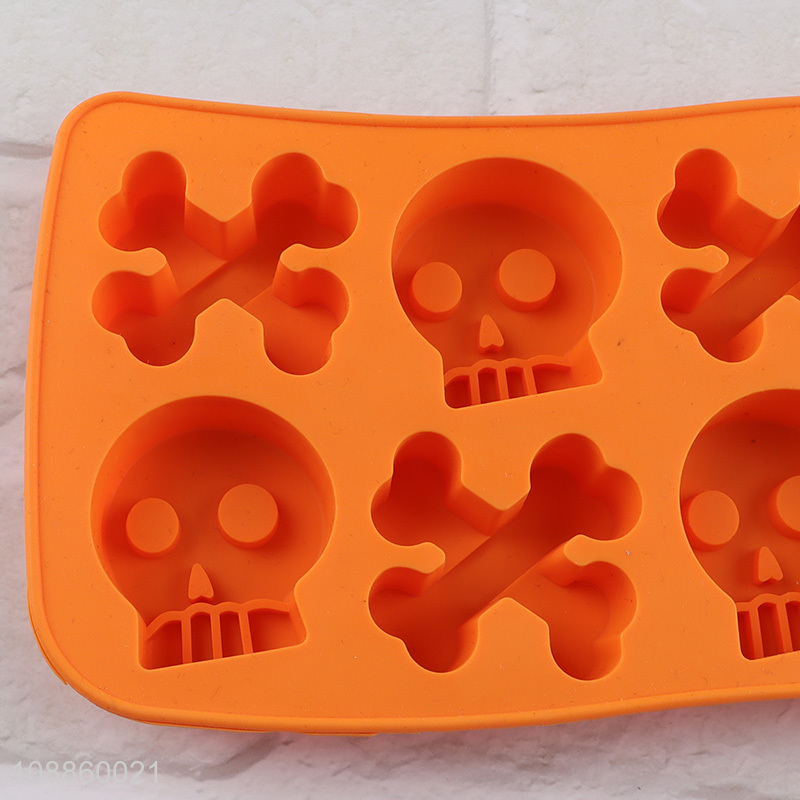 Good selling non-stick Halloween party cookies mold for baking tool