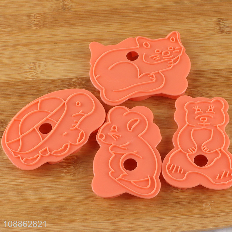 Online wholesale 4-piece animal shape plastic cookie cutters set