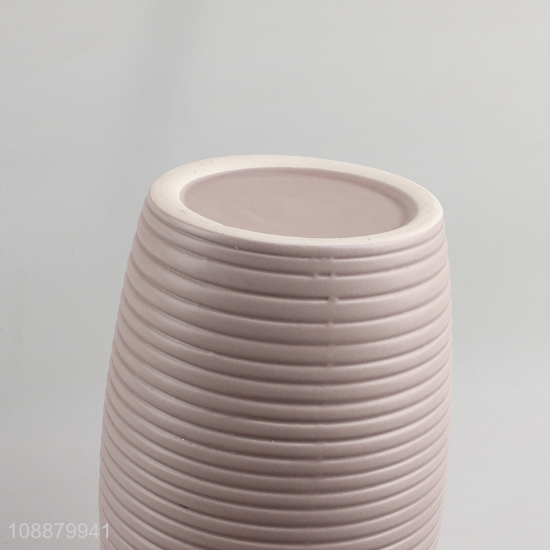 Online Wholesale Ceramic Vases for Tabletop, Shelf & Console Decor