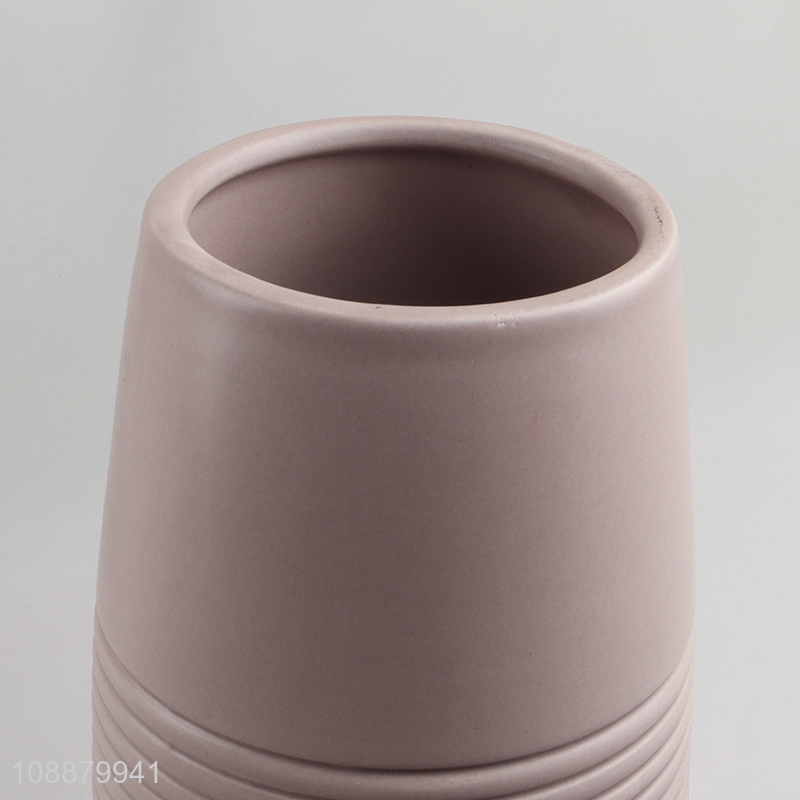 Online Wholesale Ceramic Vases for Tabletop, Shelf & Console Decor