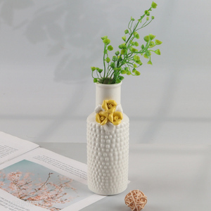Hot Selling Ceramic Flower Vase for Centerpiece Book Shelf Decor