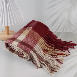 Hot selling winter thick soft plaided scarf with fringes for women