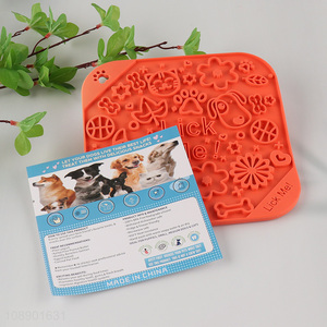Wholesale silicone pet slow feeder dog cat lick mat with suction cups