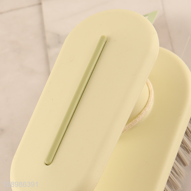 Yiwu market household laundry brush scrubbing brush with handle