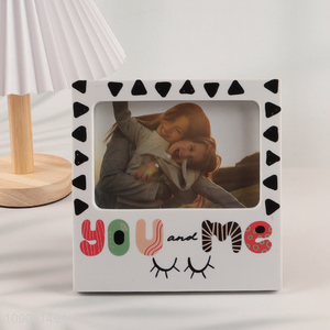 China Imports Cute Plastic Picture Frame for Wall or Tabletop Display