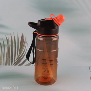 China Imports 700ml Plastic Sports Water Bottle with Flip Straw & Spout Lid