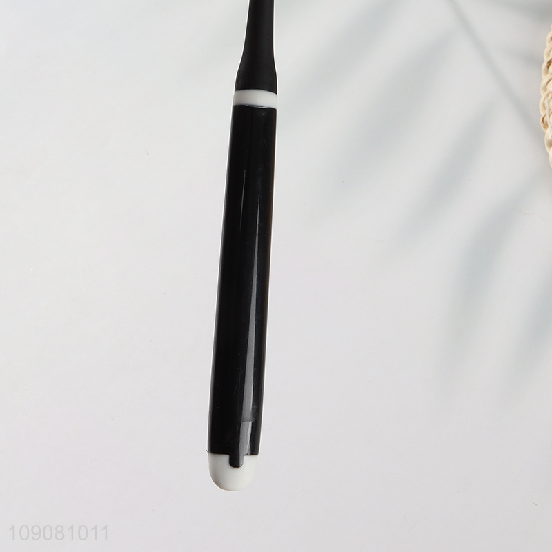 New Arrival Soft Adults Manual Toothbrush with Non-Slip Handle
