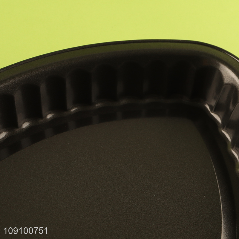 Hot Selling Heart Shaped Baking Pan Durable Non-Stick Bakeware