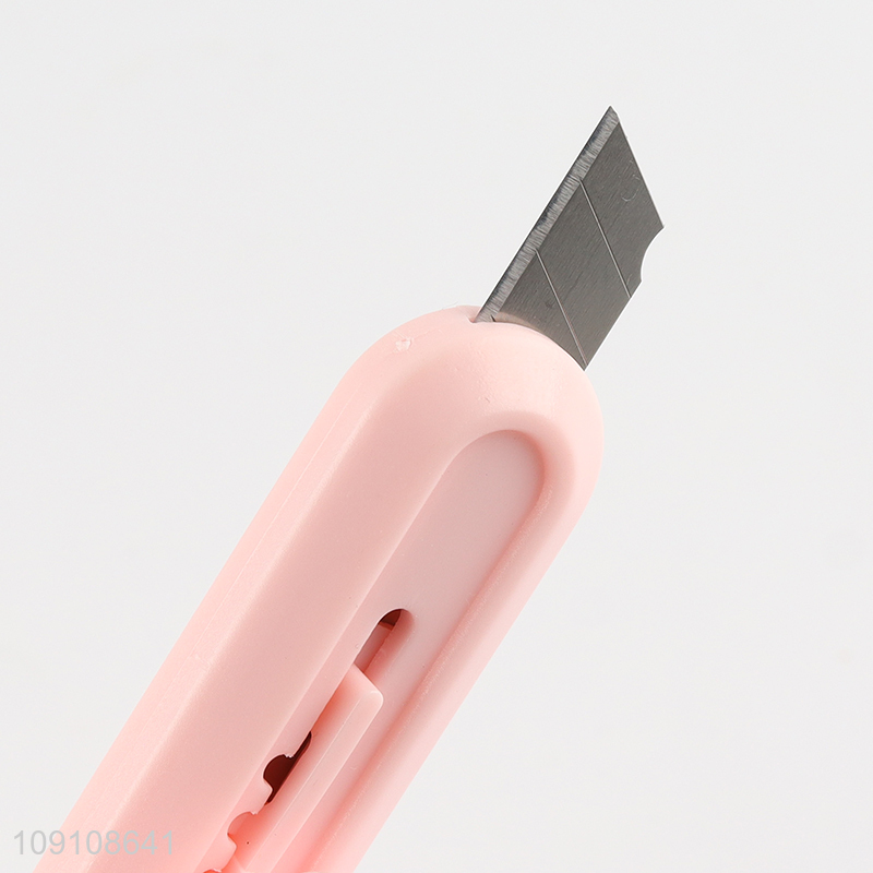High Quality Cute Utility Knife  Retractable Box Cutter for Home Office