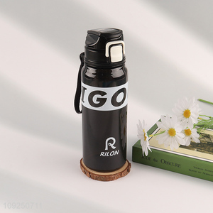 Hot Selling Large Capacity Plastic Water Bottle Sports Water Bottle with <em>Straw</em>