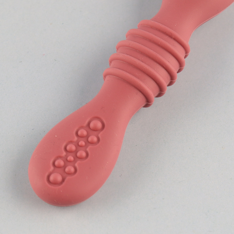 New Product 2PCS Silicone Baby Spoons Toddler Infant Feeding Spoons Set