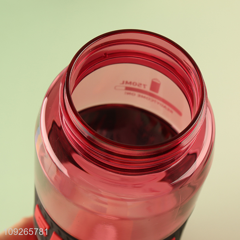 Factory Supply Plastic Sports Water Bottle Portable Leakproof Plastic Water Bottle