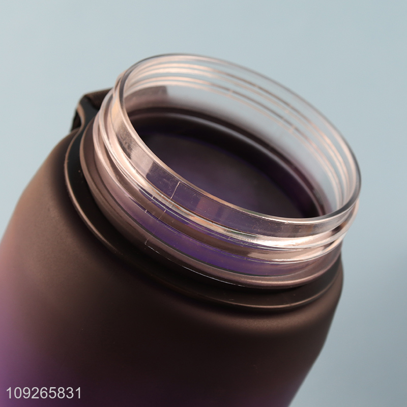 Wholesale Portable Large Capacity Plastic Sports Water Bottle for Gym Fiteness