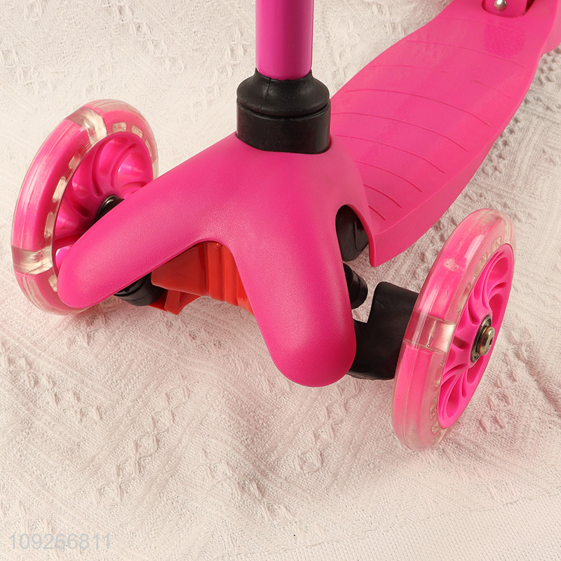 Hot Selling Children's Scooter Adjustable Height Light up 3 Wheels Foldable Kick Scooters