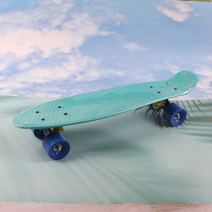 China Factory Light Weight Skateboard Youngster Skateboard Plastic PP Deck Skateboard