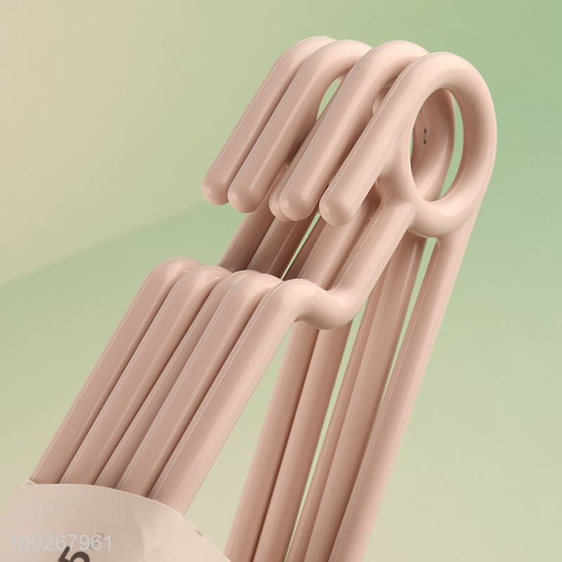 Yiwu market non-slip clothes hanger plastic coat hanger for sale