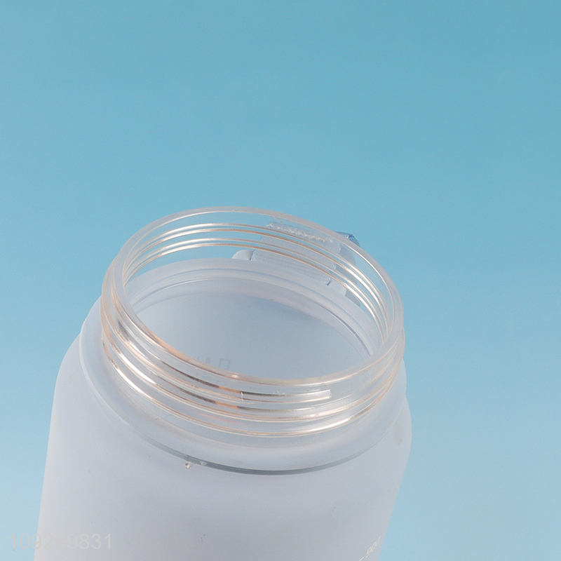 Hot Selling 900ML Plastic Water Bottle Large Capacity Plastic Water Bottle