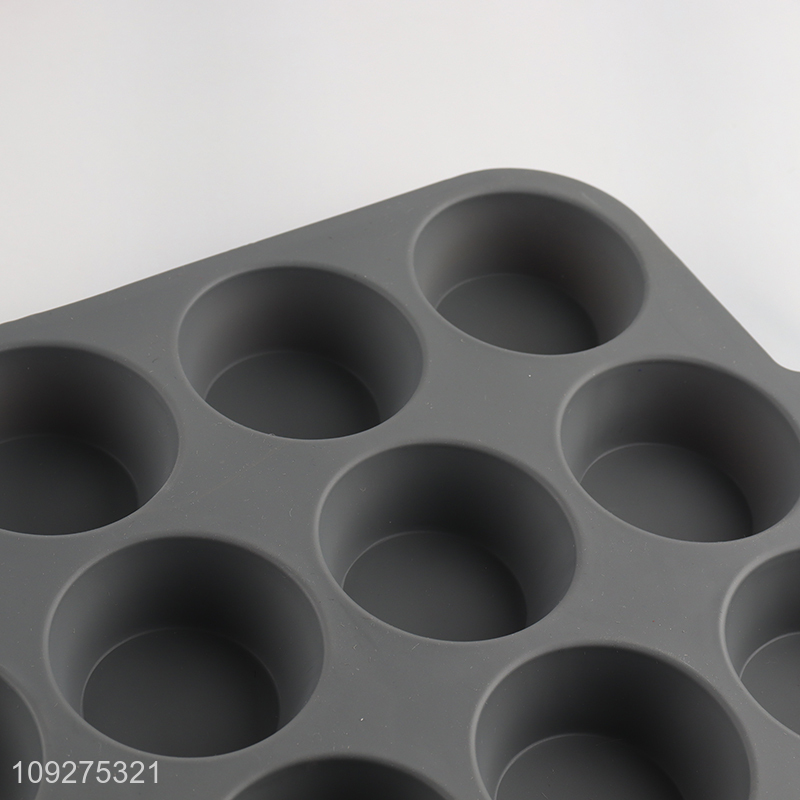 Top Quality  Silicone Cake Baking Cup Muffin Pan