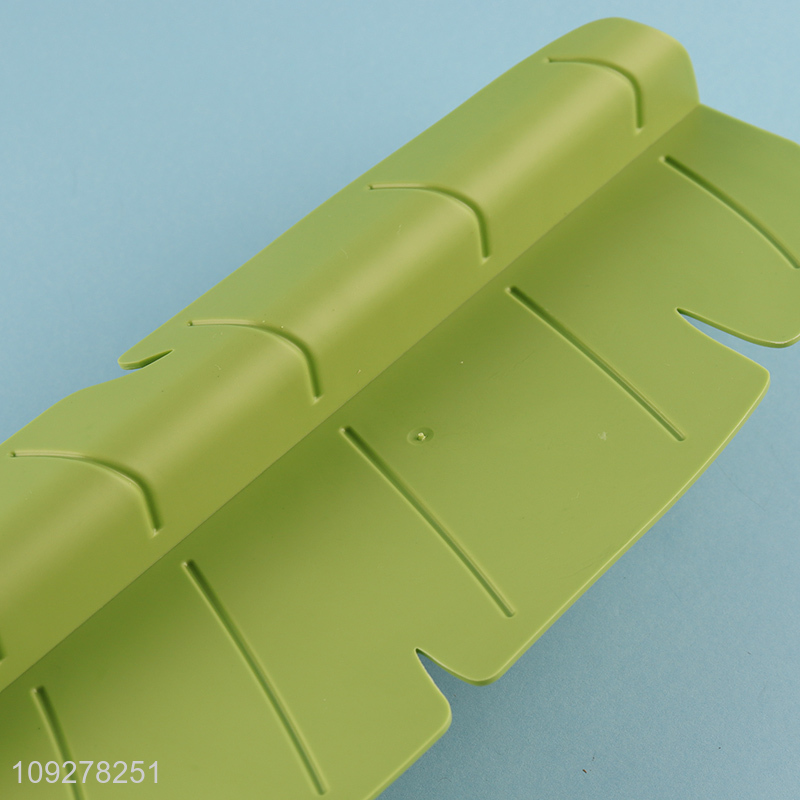 New arrival leaves shape sink water splash guard for kitchen