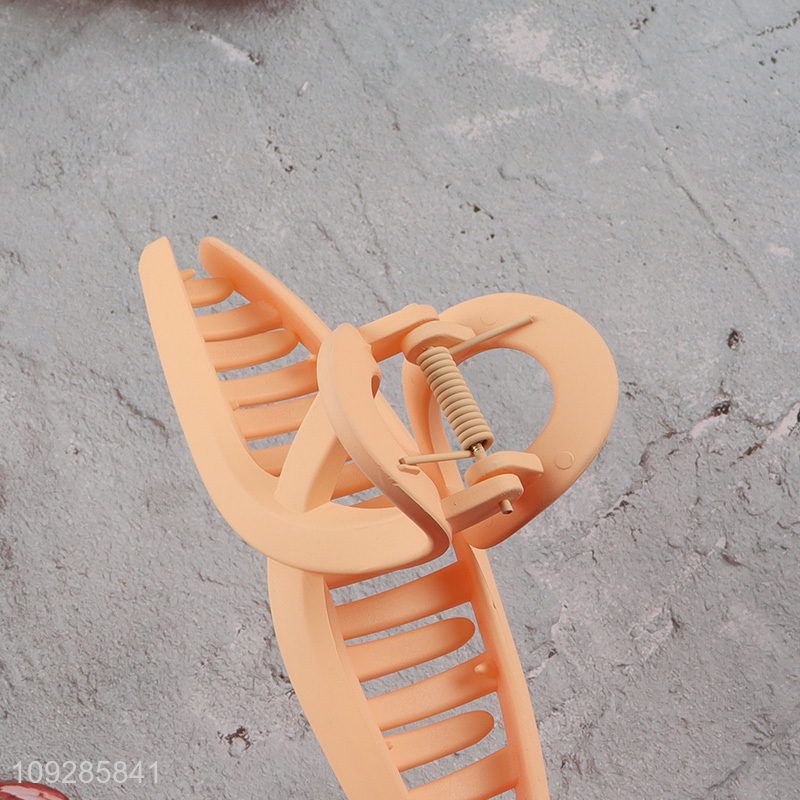 China factory girls hair claw clips hair accessories for sale